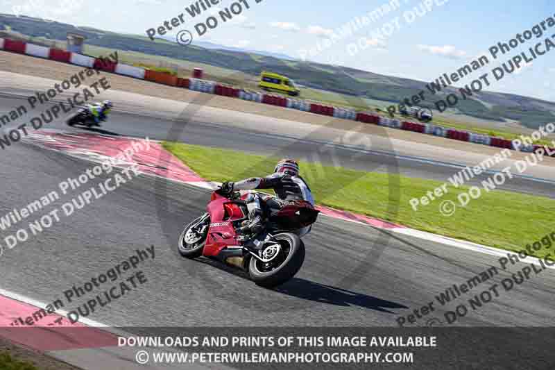 Circuito de Navarra;Spain;event digital images;motorbikes;no limits;peter wileman photography;trackday;trackday digital images